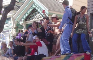 Roof Party Here